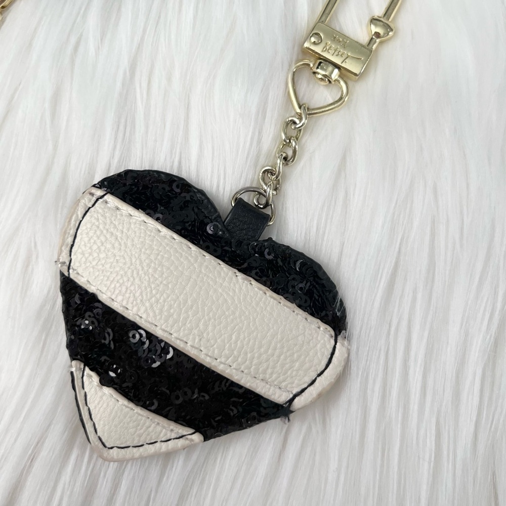 Betsey Johnson Keychains - Picture 4 of 4